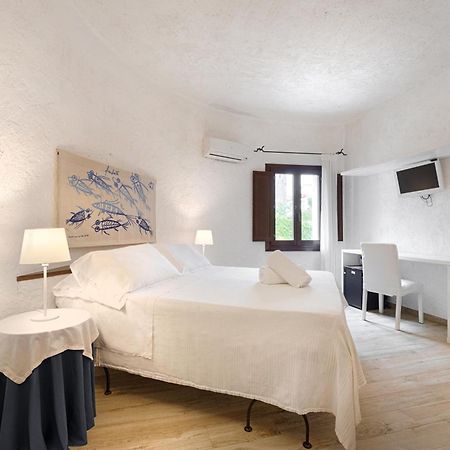 Hotel Villa Mediterranea Lido di Noto Exteriör bild