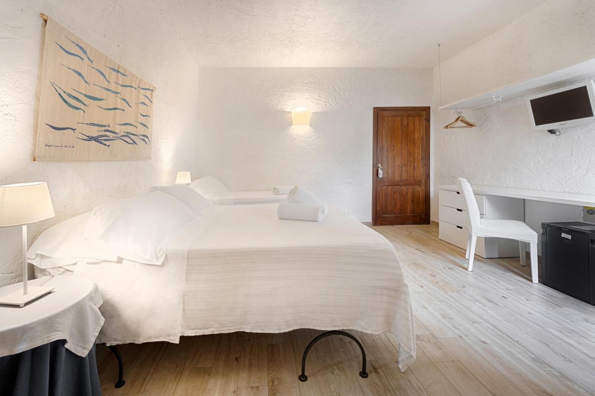 Hotel Villa Mediterranea Lido di Noto Rum bild